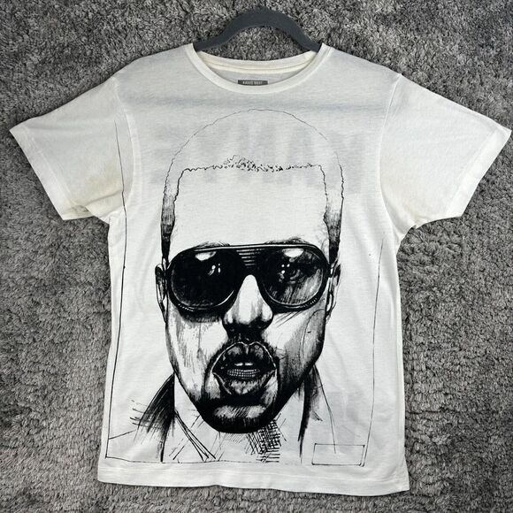 Vintage Kanye West Graduation Shirt Medium 2010 - Picture 1 of 11